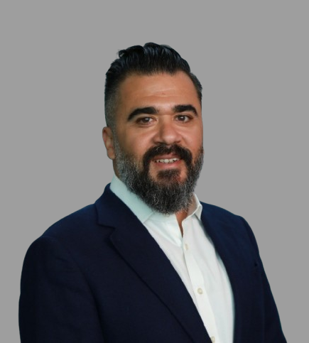 Umit Cigdem headshot